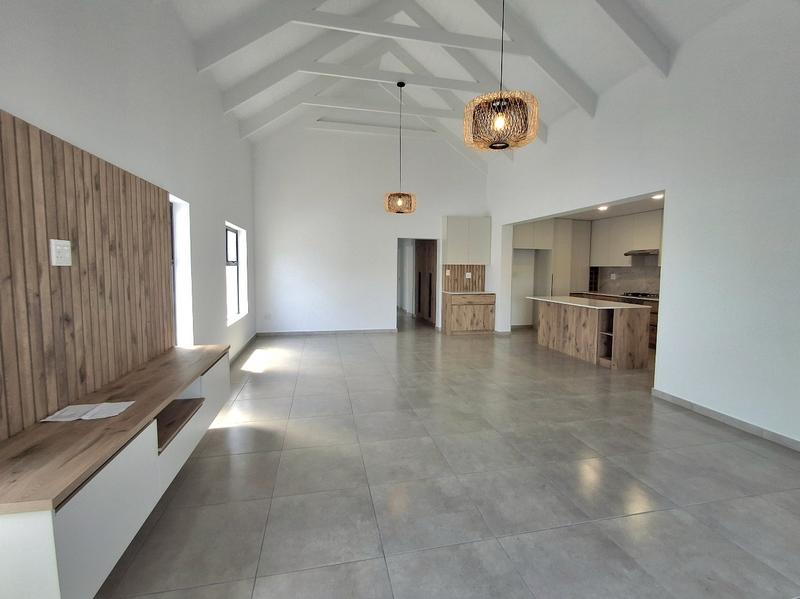 3 Bedroom Property for Sale in Britannia Bay Western Cape